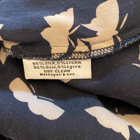 Tucker V-Neck, Short Sleeve, 95% Silk Top, Tunic or Mini Dress - Picture 7 of 10